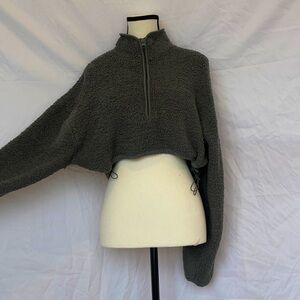 SKIMS Cropped Half Zip Size 4-6
